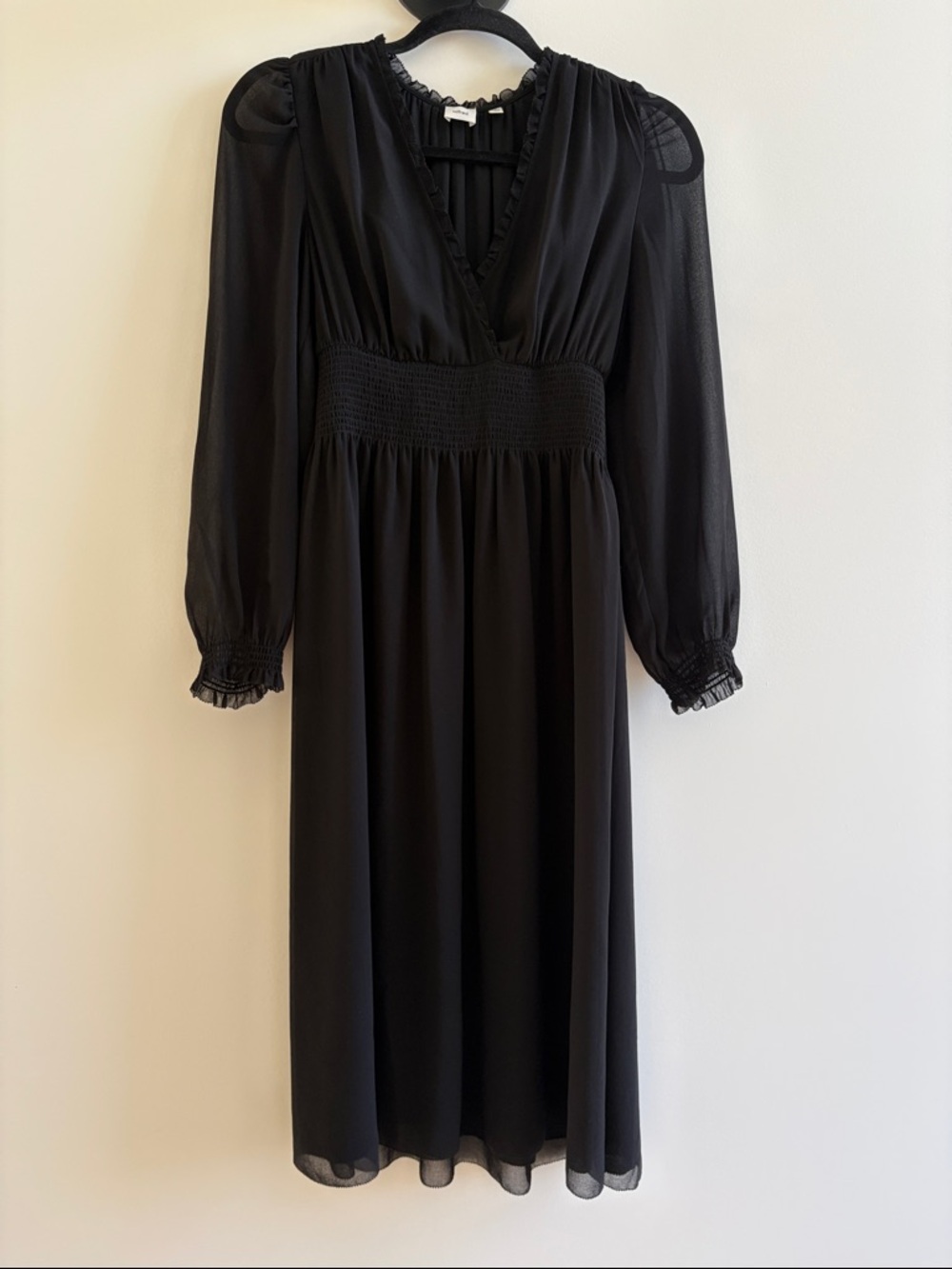Aritzia / Wilfred Classic Black Long Sheer Sleeve Midi Dress - S